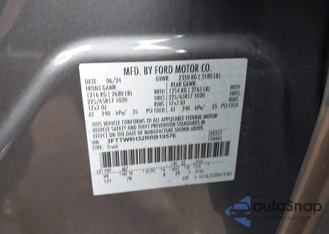 2024 Ford Maverick Xlt z USA, uszkodzony, nr VIN 3FTTW8H32RRB19576